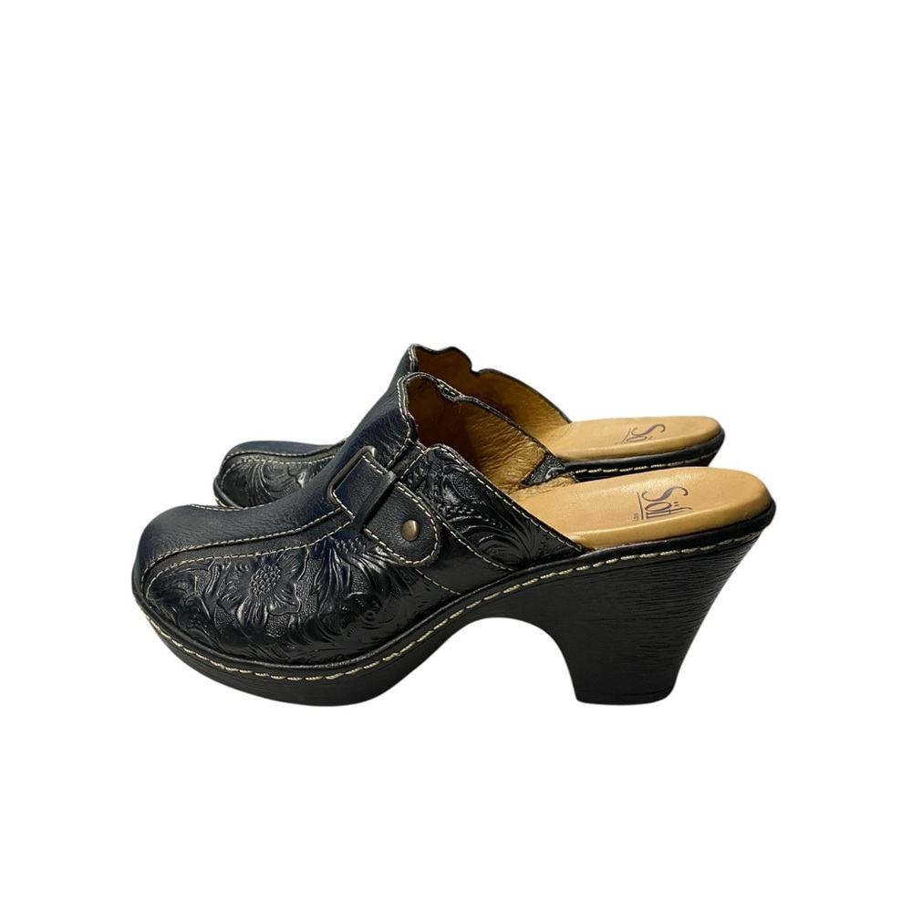 Sofft Black Leather Floral Hand Tooled 2.5" Heel Slip-On Clog Mule Size 8.5